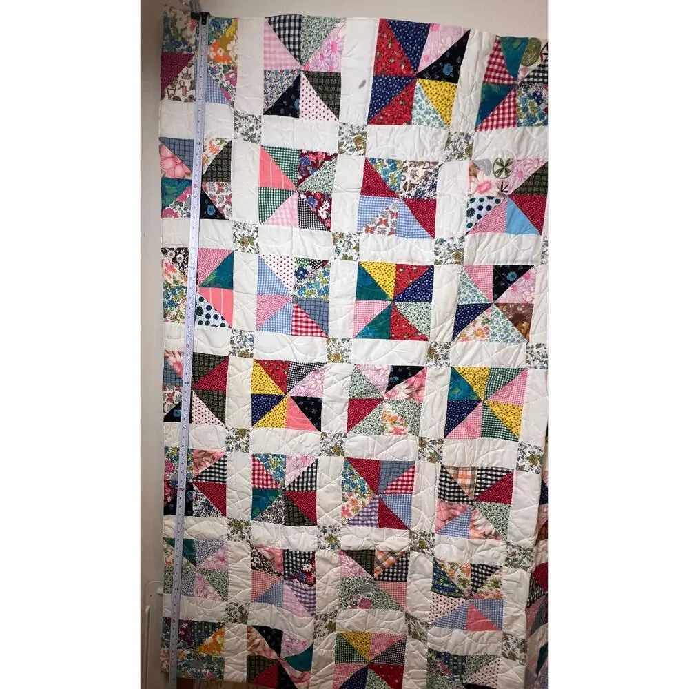 Vintage Handmade Pinwheel Patchwork Quilt 71x75 Scrappy Floral Gingham Cottage